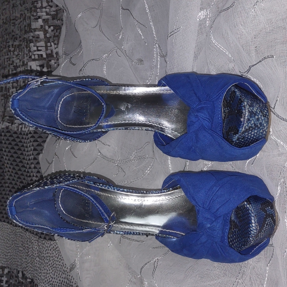 High heels - Picture 2 of 6